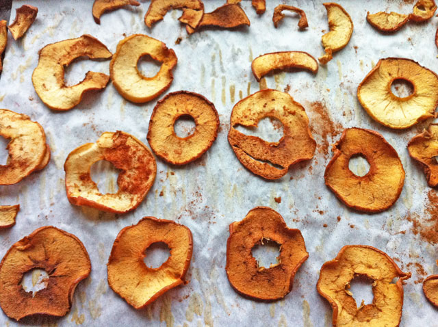 Baked Apple Chips…Warning: HIGHLY ADDICTIVE