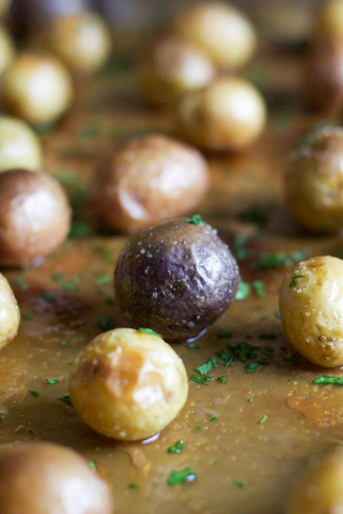 Easy Roasted Baby Potatoes