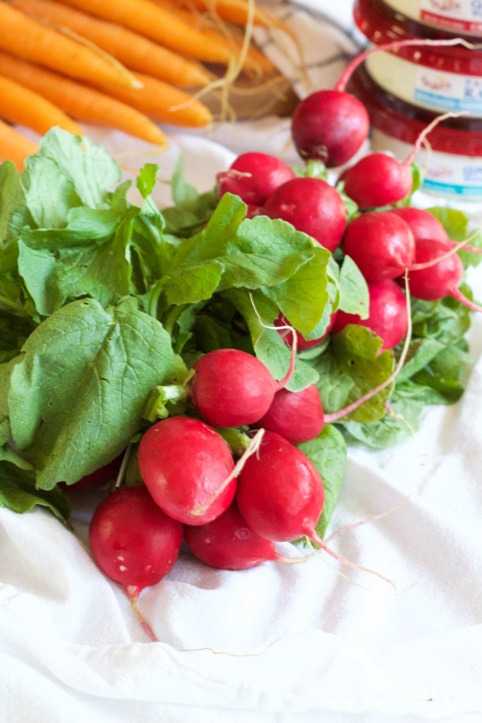 Roasted Radishes and Carrots with Greek Yogurt Dip 