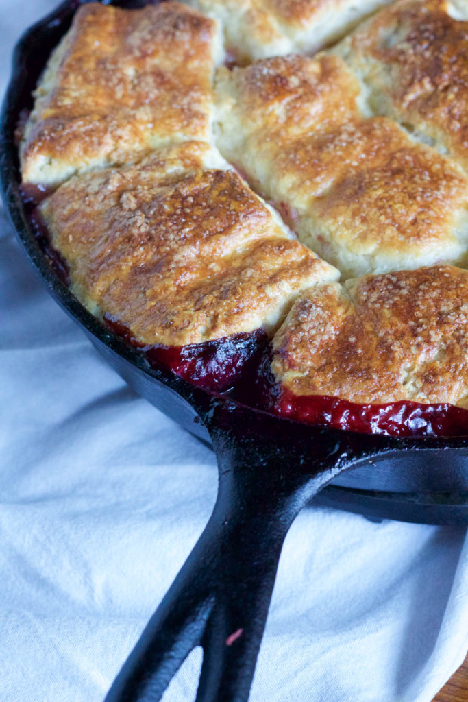 Peach Blackberry Cobbler