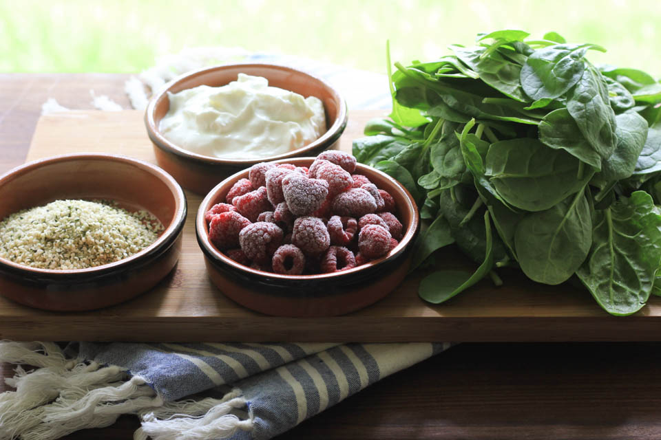 Raspberry Hemp Green Smoothie