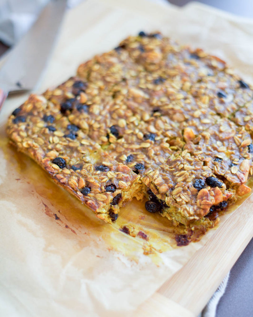 Oatmeal Blueberry Banana Protein Bars