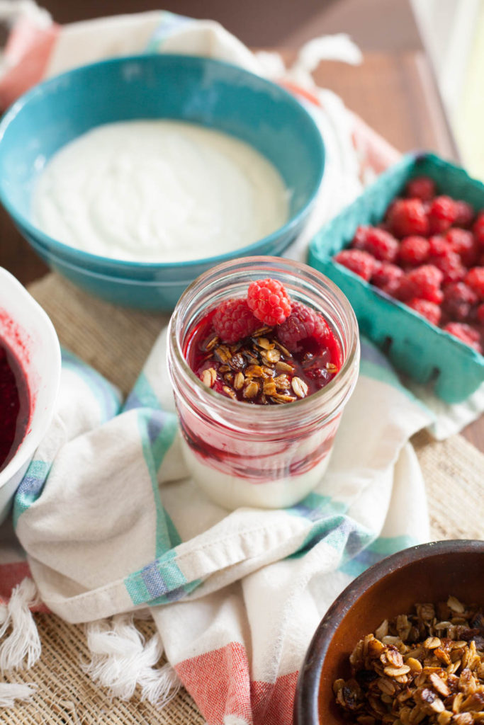 Mixed Berry Yogurt Parfaits