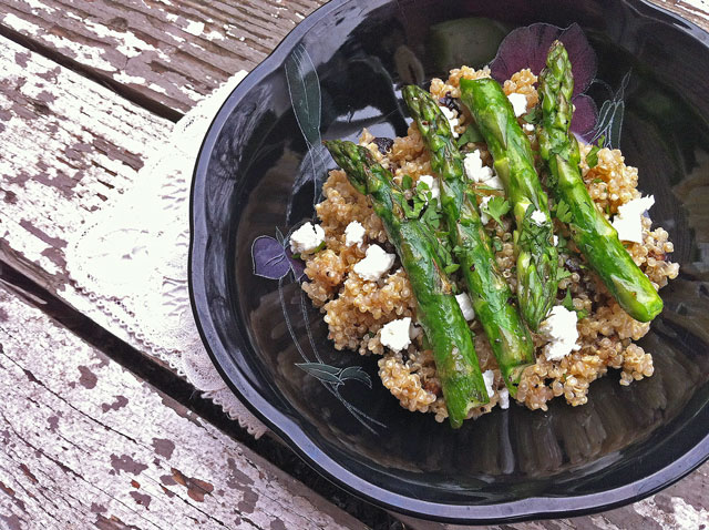 Quinoa with Dried Figs, Goat Cheese, and Asparagus