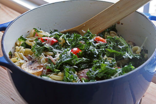 Kale, Mushroom, and Bell Pepper Pasta with Parmigiano and Olive Oil