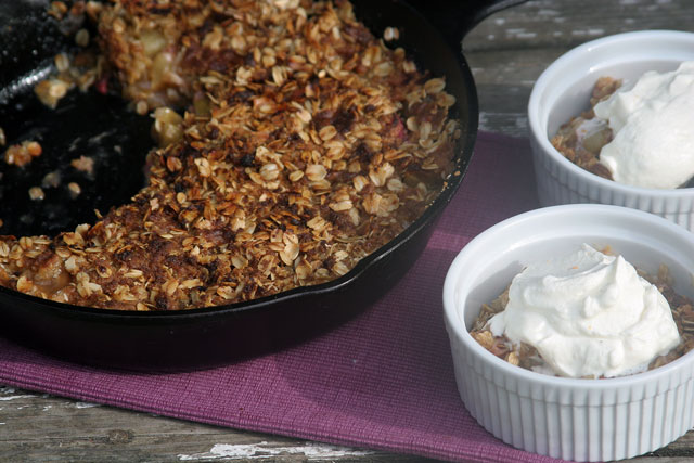 Rhubarb Apple Crisp with Clementine Mint Cream