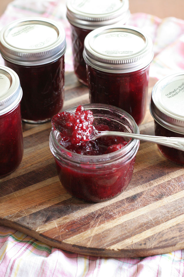 Simple Cranberry Sauce