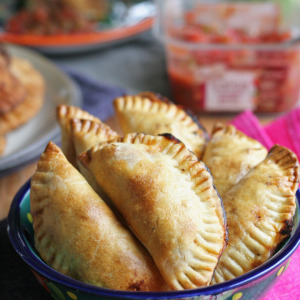 Salsa Chicken Empanadas