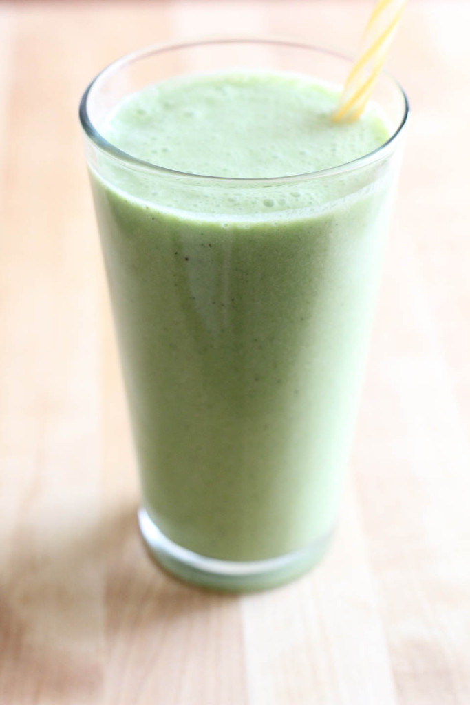 Tropical Green Smoothie