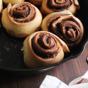 Easy Cinnamon Rolls