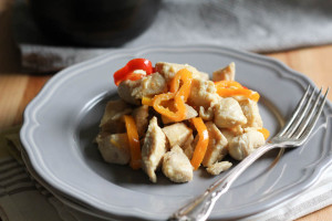 Garlic Stir Fry Chicken with Sweet Peppers