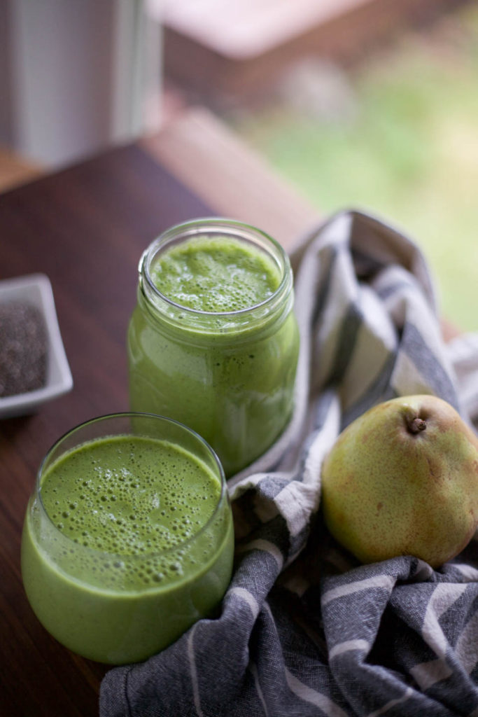 Pear Chia Seed Green Smoothie