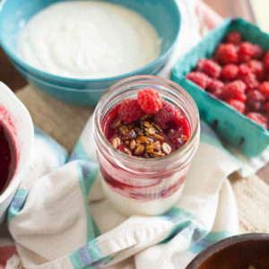 Mixed Berry Yogurt Parfaits